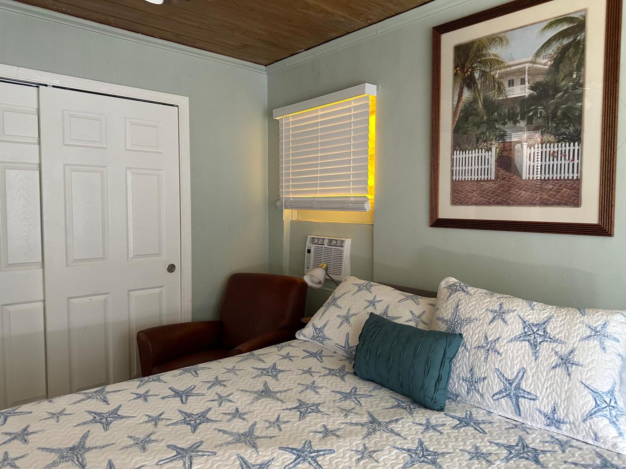 3 Bedroom House Fenced Backyard Private Patio Areas Grill Firepit Plenty Parking! Quick Access 10 Min To Beach Airport Delray West Palm レイク・ワース エクステリア 写真